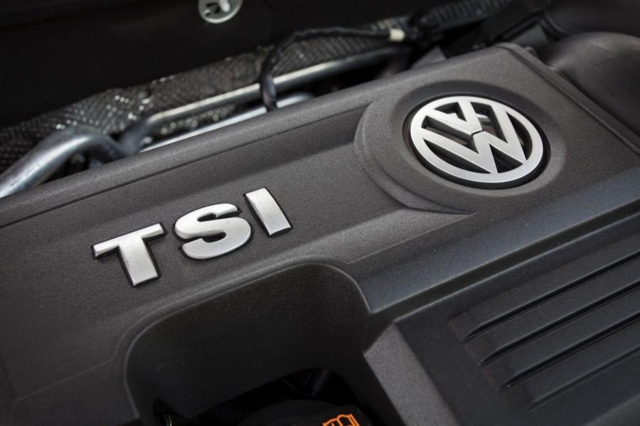  Volkswagen Jetta Hybrid 2012 года  (фото 56 из 133)
